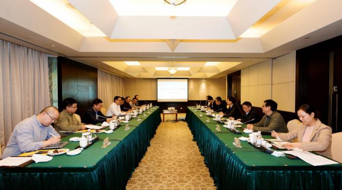 集团党委书记、董事长任丁会见重庆AG真人娱乐集团董事长乔昌志一行