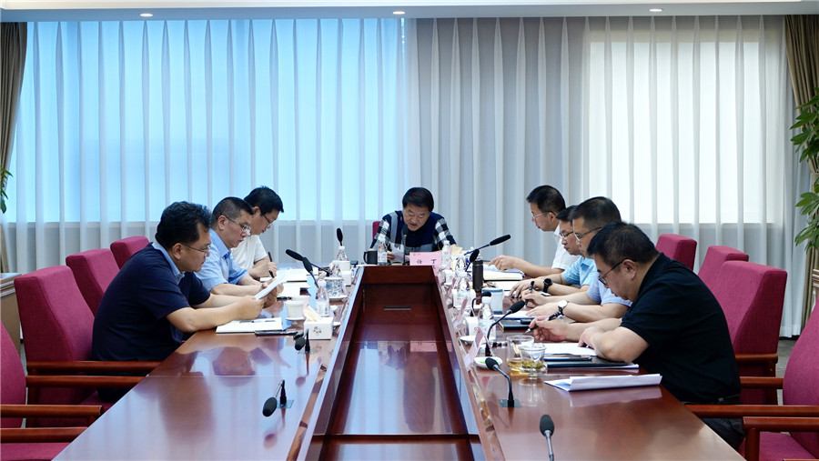 省AG真人娱乐集团党委理论学习中心组专题学习钻研习近平总书记“七一”主要讲话