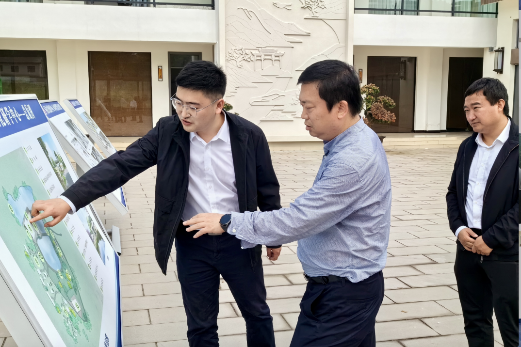 省AG真人娱乐集团向导赴南充市邓家沟村调研墟落振兴事情