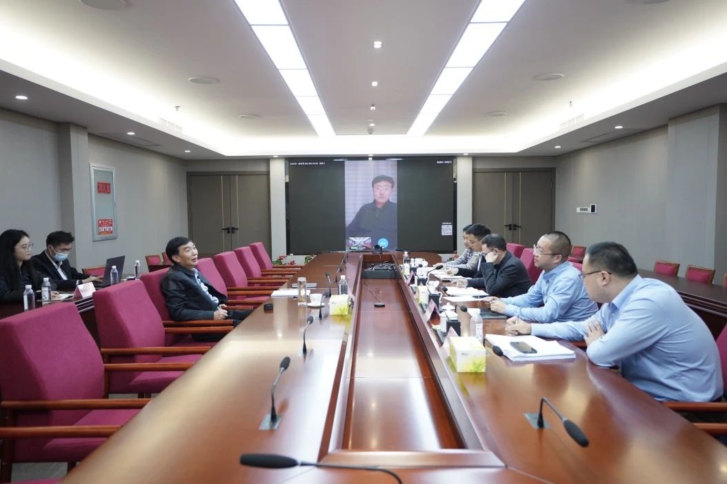 省AG真人娱乐集团召开外部董事事情座谈会