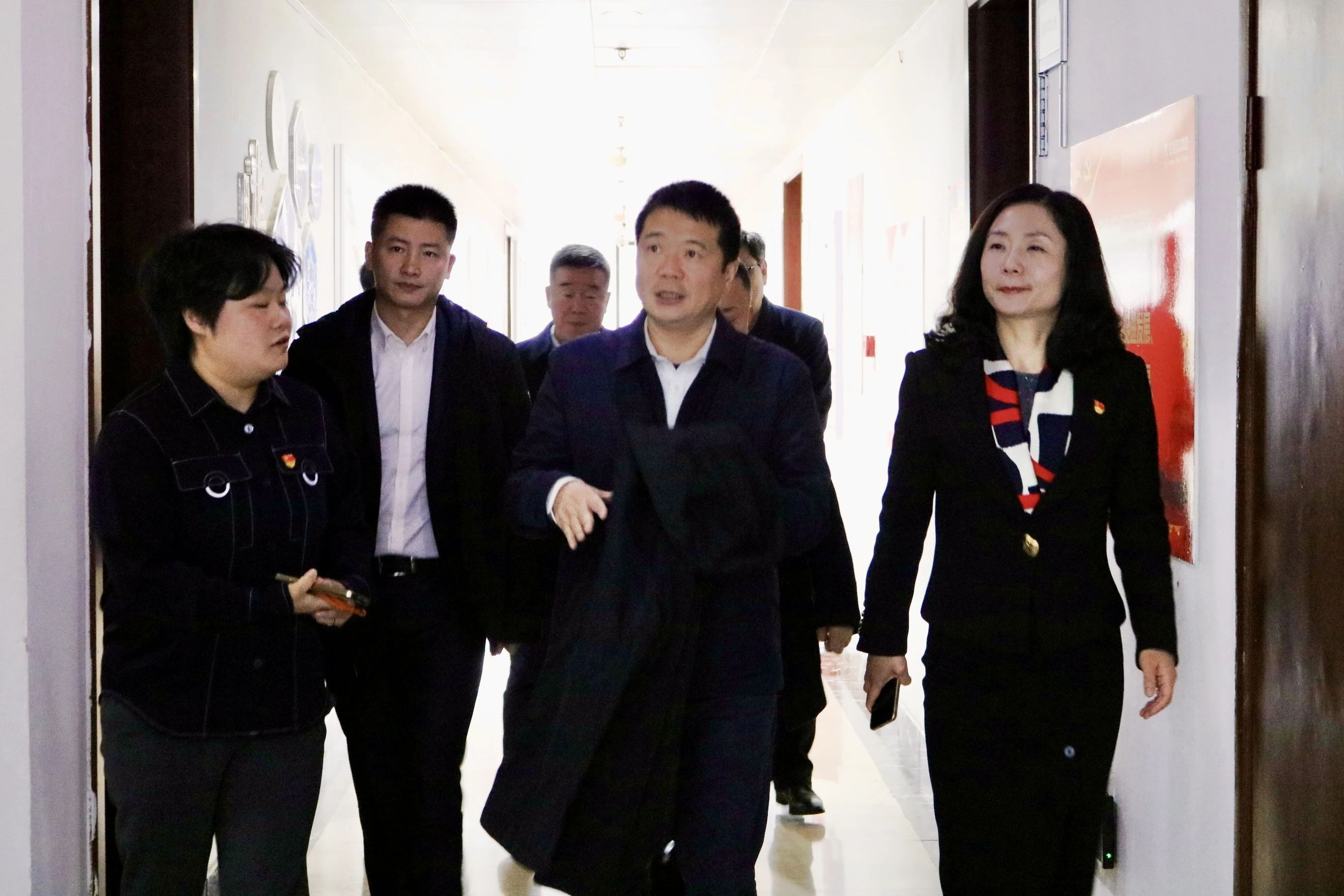 省AG真人娱乐集团党委书记、董事长游勇赴四川国旅宣讲省委十二届四次全会精神并调研谋划生长事情