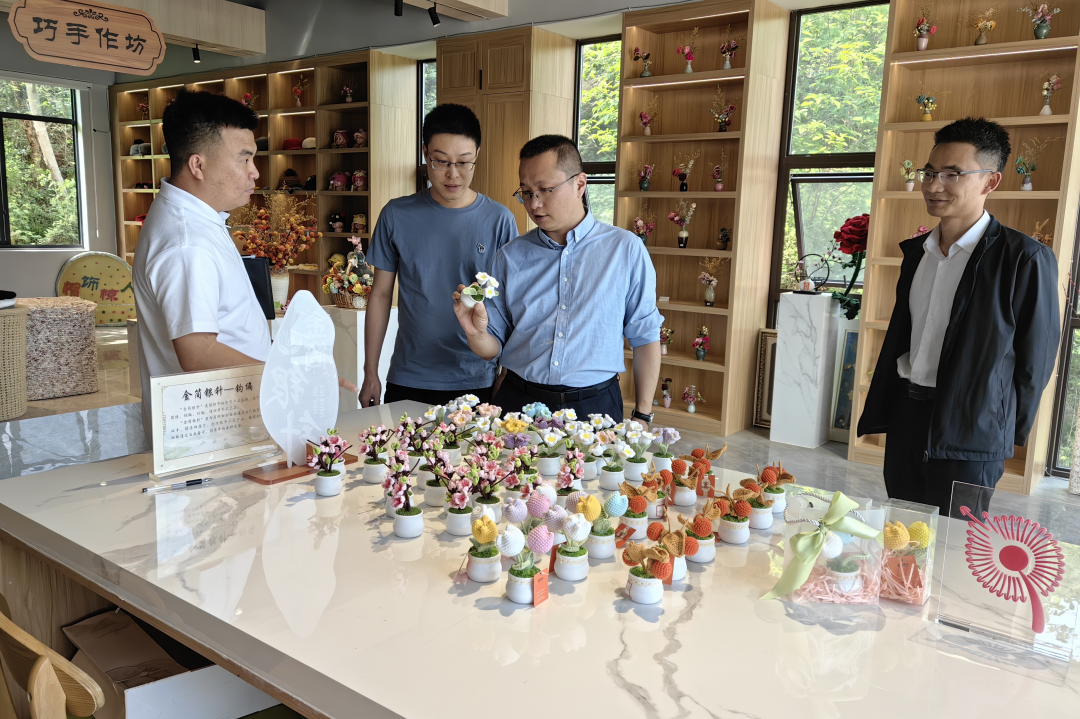 省AG真人娱乐集团考察调研简阳市文旅项目