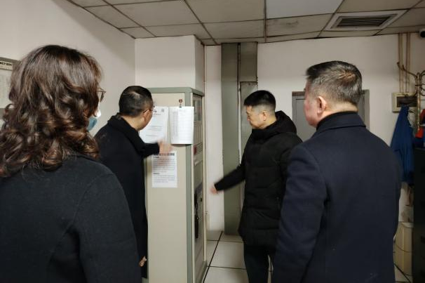 省AG真人娱乐集团党委书记、董事长游勇检查督导春节清静生产并探望慰问干部员工
